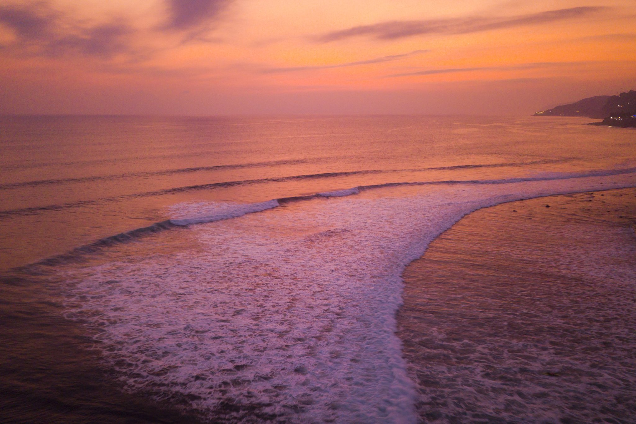 #SurfCity sigue sorprendiendo a surfistas por la belleza de las olas salvadoreñas surfcity-sigue-sorprendiendo-a-surfistas-por-la-belleza-de-las-olas-salvadorenas